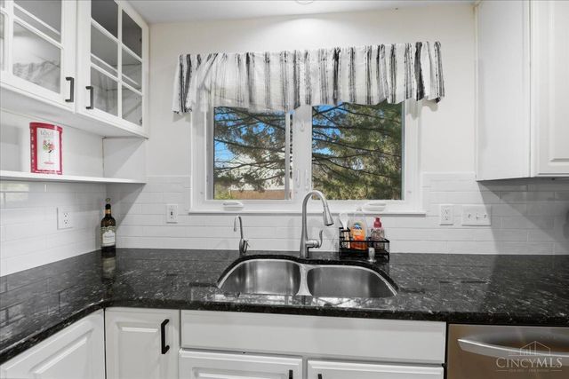 4762 Flagstone Drive, Mason, OH 45040