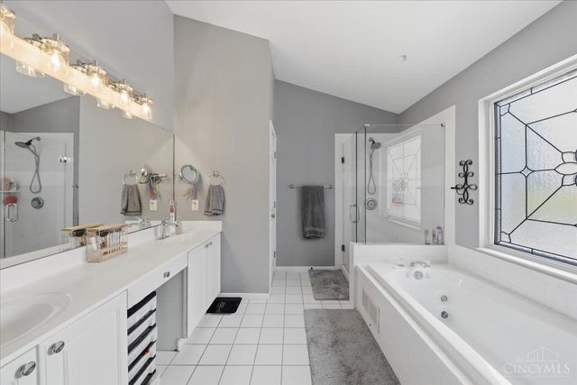 4762 Flagstone Drive, Mason, OH 45040