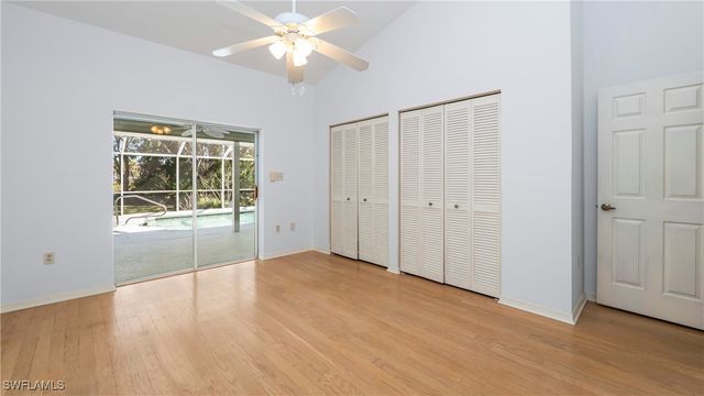 60 Brampton LN, Naples, FL 34104