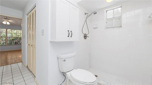 60 Brampton LN, Naples, FL 34104