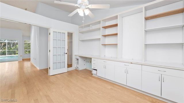 60 Brampton LN, Naples, FL 34104