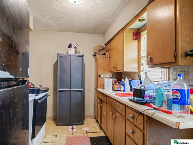 3629 Hartman Avenue, Omaha, NE 68111