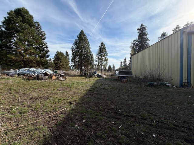 3592 E Lake Avenue, Chiloquin, OR 97624