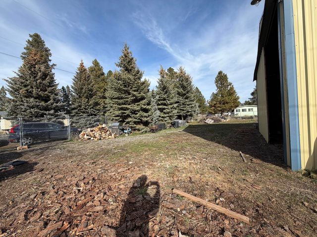 3592 E Lake Avenue, Chiloquin, OR 97624