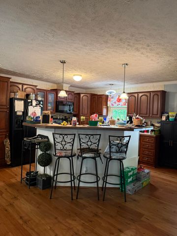 266 Carmel Lane, Albany, KY 42602
