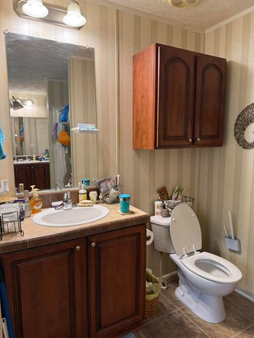 266 Carmel Lane, Albany, KY 42602
