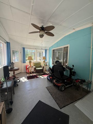 266 Carmel Lane, Albany, KY 42602