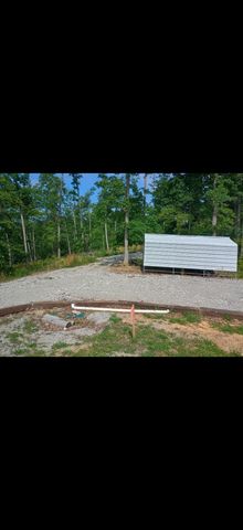266 Carmel Lane, Albany, KY 42602