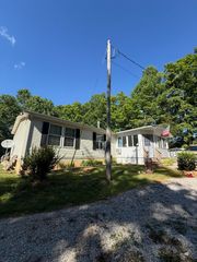 266 Carmel Lane, Albany, KY 42602
