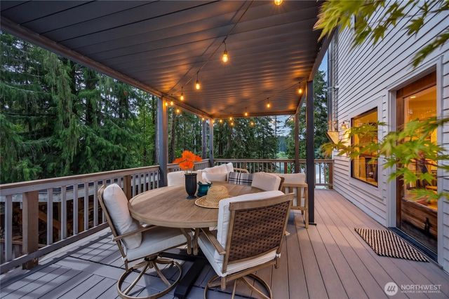 16409 Hoff Road NW, Lakebay, WA 98349
