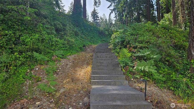 16409 Hoff Road NW, Lakebay, WA 98349