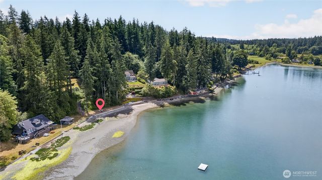 16409 Hoff Road NW, Lakebay, WA 98349