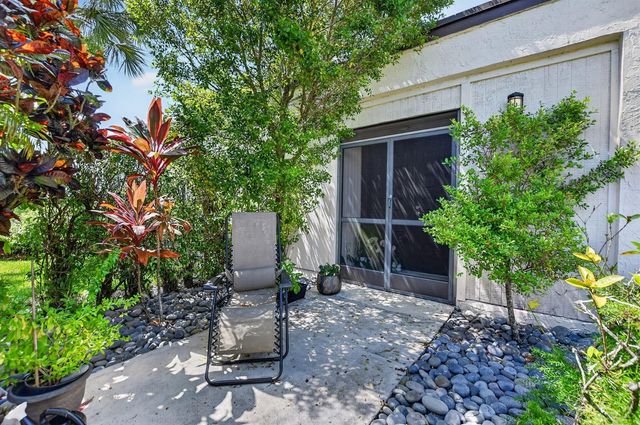 8208 Casa Del Lago 23b, Boca Raton, FL 33433