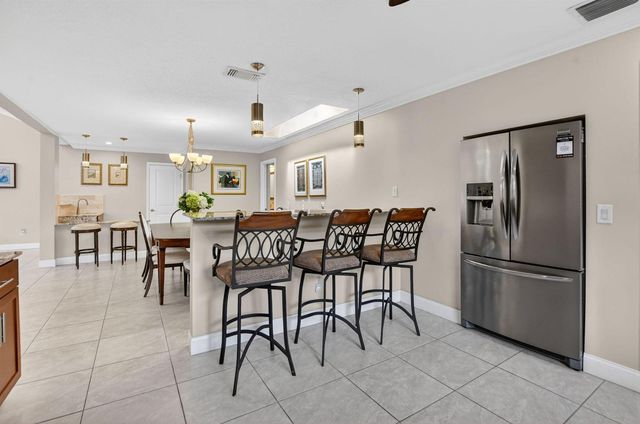 8208 Casa Del Lago 23b, Boca Raton, FL 33433