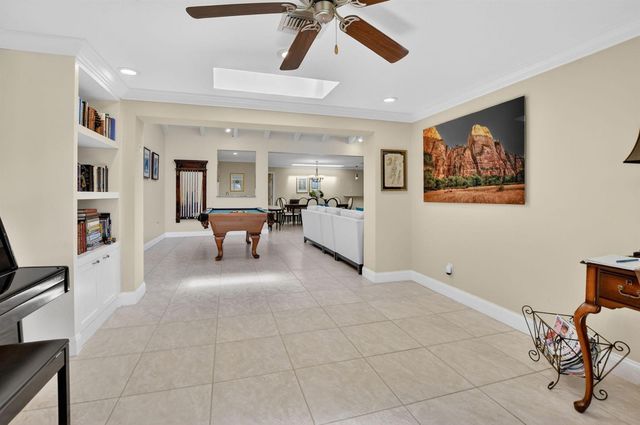 8208 Casa Del Lago 23b, Boca Raton, FL 33433