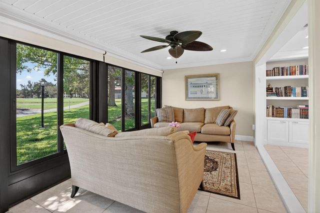 8208 Casa Del Lago 23b, Boca Raton, FL 33433