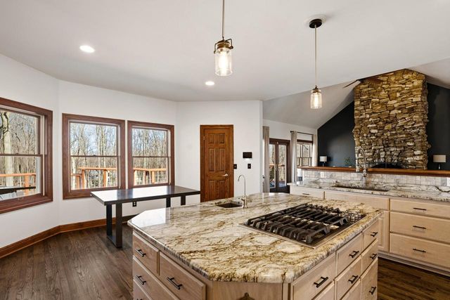 4080 Spruce DRIVE, Richfield, WI 53076