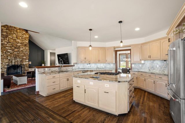 4080 Spruce DRIVE, Richfield, WI 53076