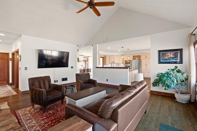 4080 Spruce DRIVE, Richfield, WI 53076