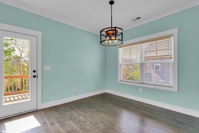 27 Burgess Avenue, Greenville, SC 29609