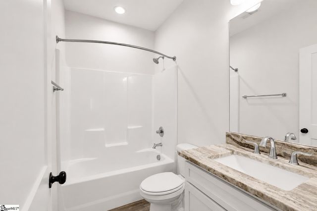 27 Burgess Avenue, Greenville, SC 29609