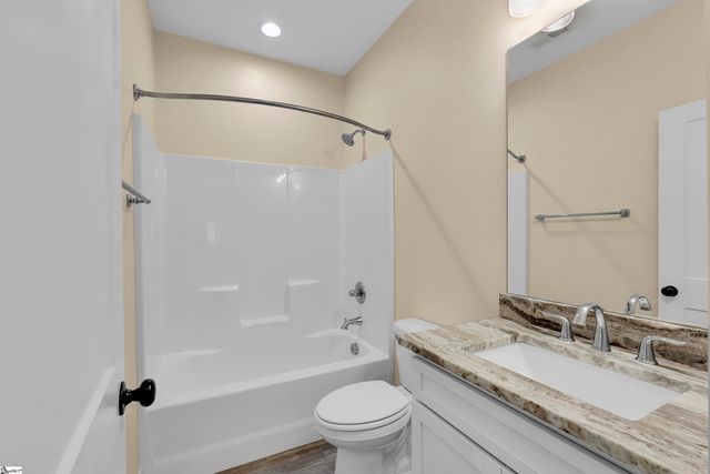 27 Burgess Avenue, Greenville, SC 29609