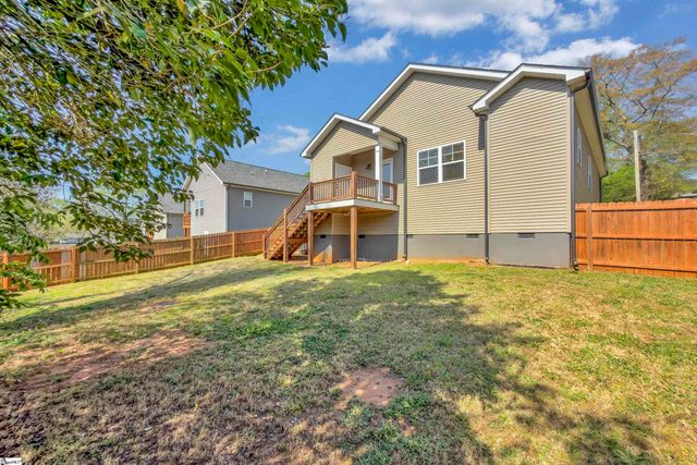 27 Burgess Avenue, Greenville, SC 29609