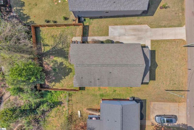27 Burgess Avenue, Greenville, SC 29609