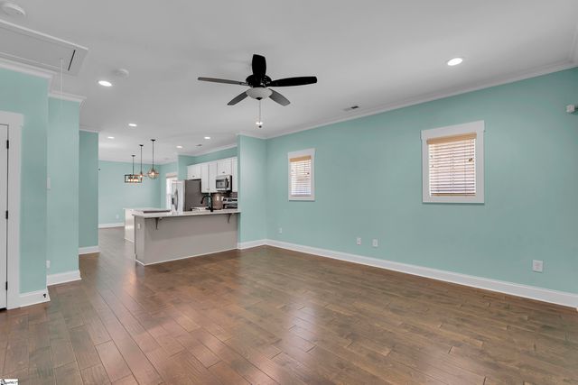 27 Burgess Avenue, Greenville, SC 29609