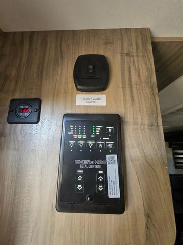 6173 Bonita Street, Sargent, TX 77414