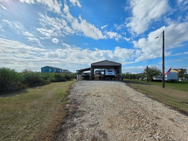 6173 Bonita Street, Sargent, TX 77414