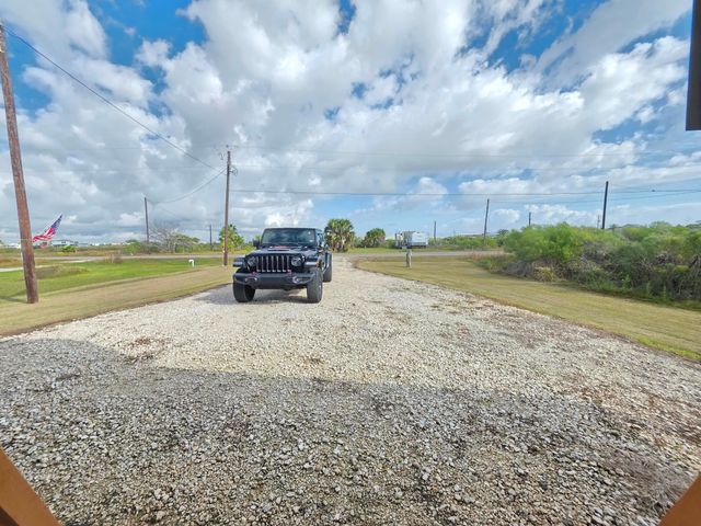 6173 Bonita Street, Sargent, TX 77414