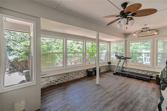300 Cedar Knoll Court, Roswell, GA 30076