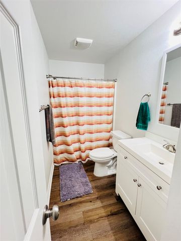 928 W Chase Street, Denison, TX 75020