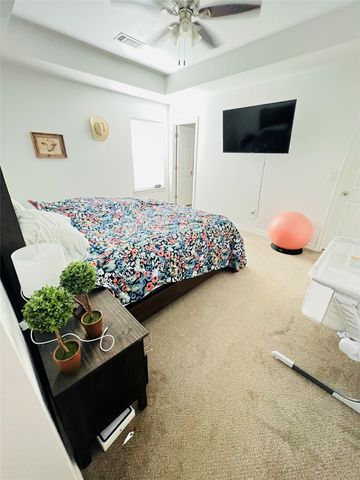 928 W Chase Street, Denison, TX 75020