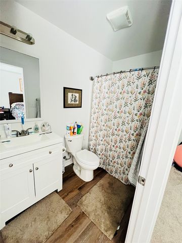 928 W Chase Street, Denison, TX 75020