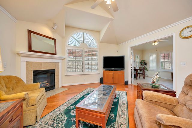 3320 Rosemeade Drive 2812, Fort Worth, TX 76116