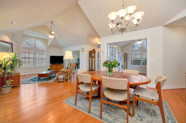 3320 Rosemeade Drive 2812, Fort Worth, TX 76116