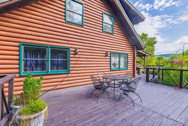 1237 Black Hollow Road, Peebles, OH 45660