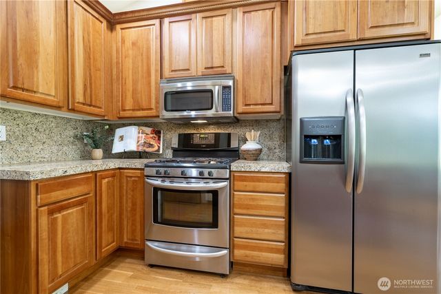 8584 Blue Grouse Way, Blaine, WA 98230