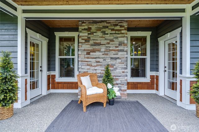 8584 Blue Grouse Way, Blaine, WA 98230