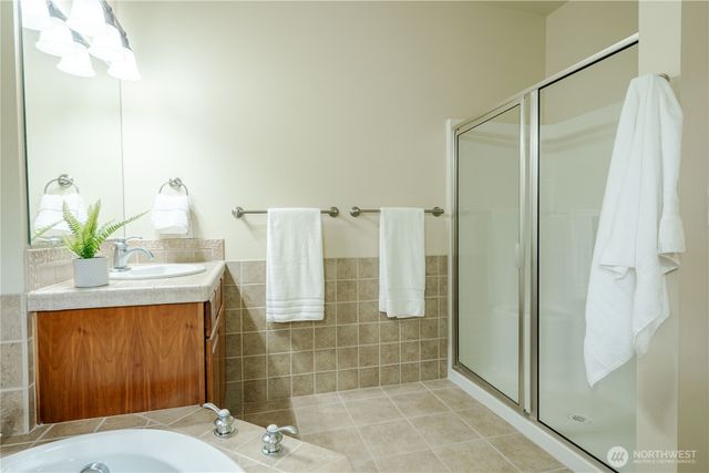 8584 Blue Grouse Way, Blaine, WA 98230