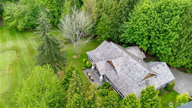 8584 Blue Grouse Way, Blaine, WA 98230