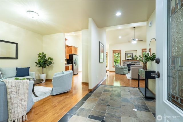 8584 Blue Grouse Way, Blaine, WA 98230