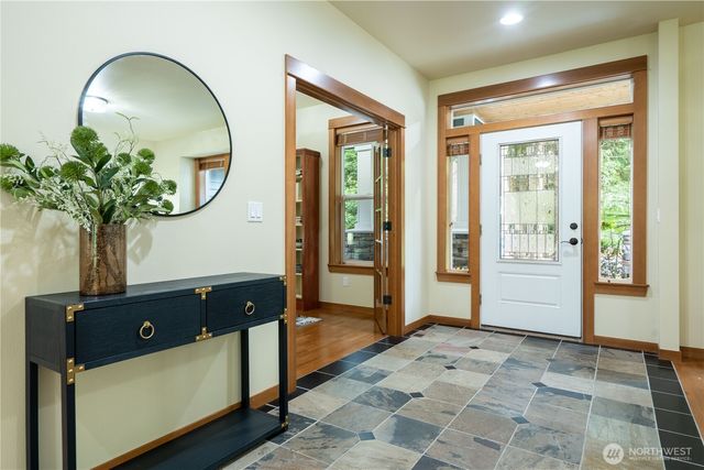 8584 Blue Grouse Way, Blaine, WA 98230