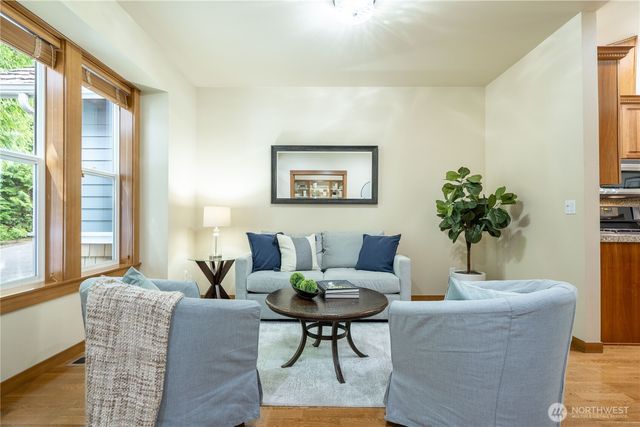8584 Blue Grouse Way, Blaine, WA 98230