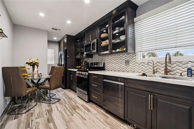 8055 Natick Avenue, Panorama City, CA 91402