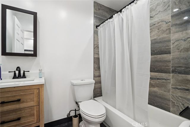 8055 Natick Avenue, Panorama City, CA 91402