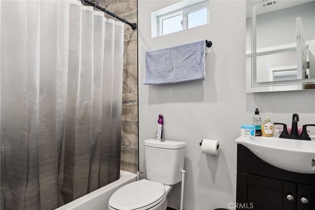 8055 Natick Avenue, Panorama City, CA 91402