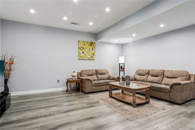 8055 Natick Avenue, Panorama City, CA 91402